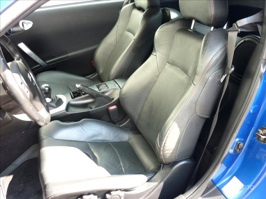 Nissan 350 Z, 2005 - pohled č. 6