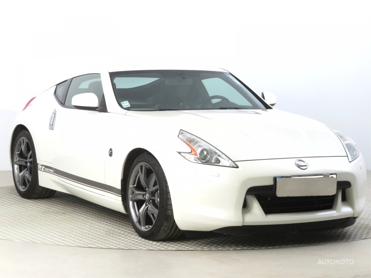 Nissan 370Z, 2012 - celkový pohled