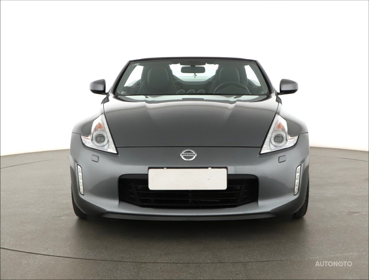Nissan 370Z, 2017 - pohled č. 2