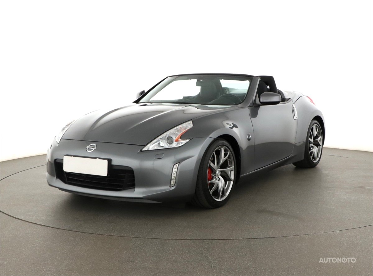 Nissan 370Z, 2017 - pohled č. 3