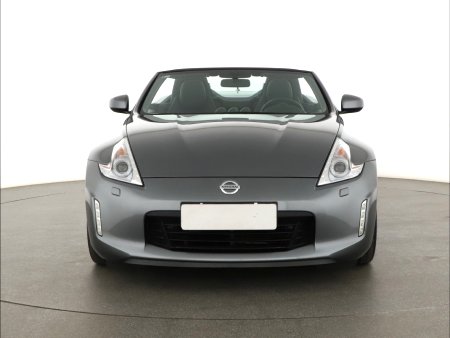 Nissan 370Z, 2017 - pohled č. 2