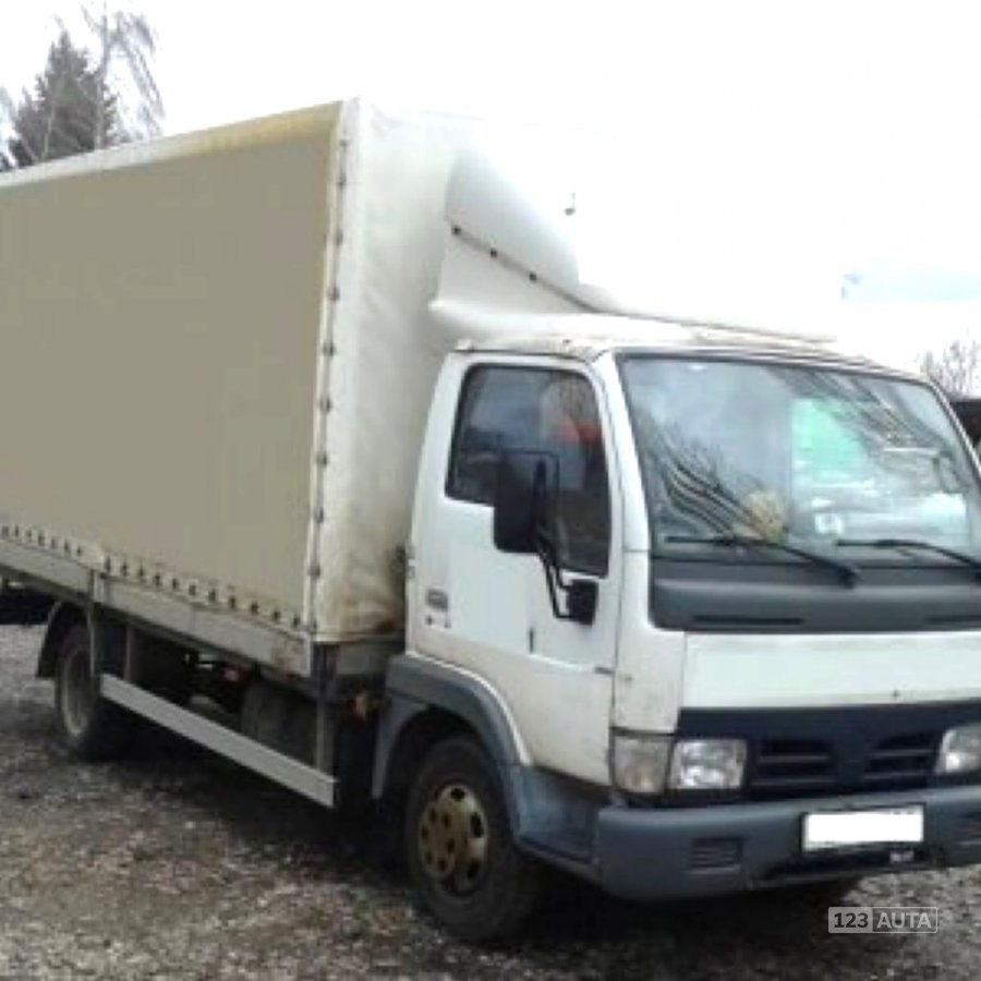 Nissan 4.5t valník 4.5m, 2003 - celkový pohled