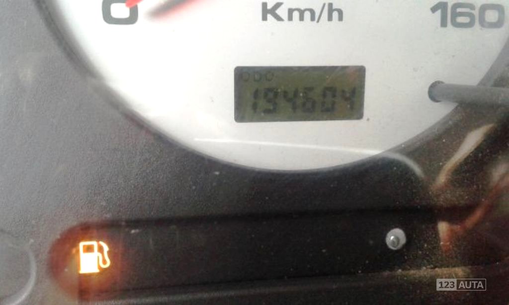 Nissan 4.5t valník 4.5m, 2003 - pohled č. 7