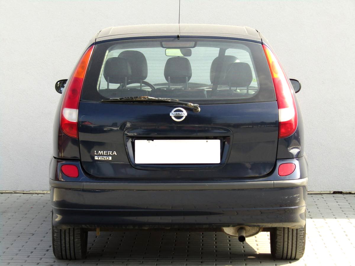 Nissan Almera Tino, 2005 - pohled č. 6