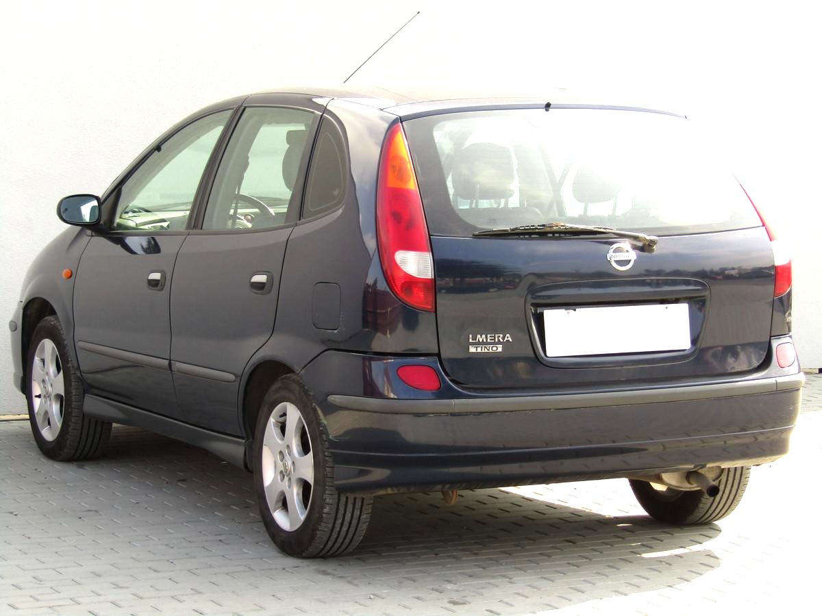 Nissan Almera Tino, 2005 - pohled č. 7