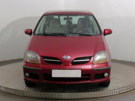 Nissan Almera Tino, 2002 - pohled č. 2