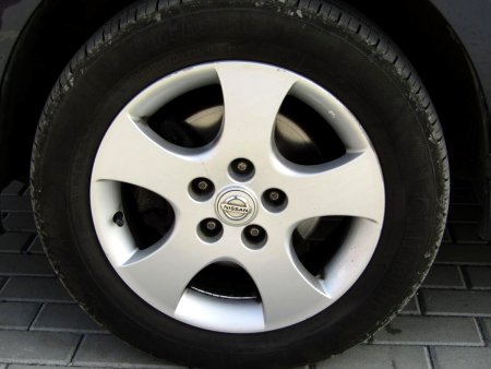 Nissan Almera Tino, 2005 - pohled č. 10