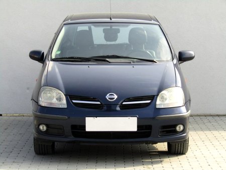 Nissan Almera Tino, 2005 - pohled č. 2