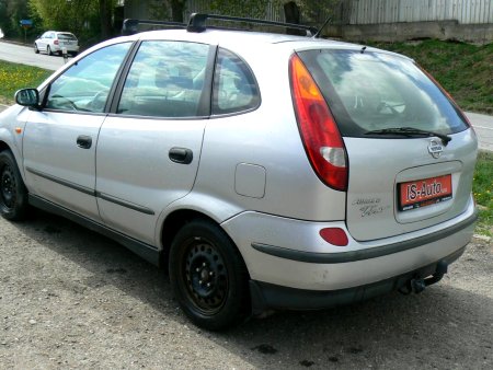 Nissan Almera Tino, 2002 - pohled č. 5