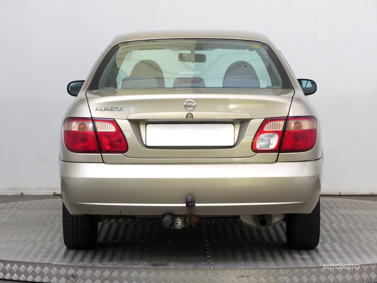 Nissan Almera, 2004 - pohled č. 6