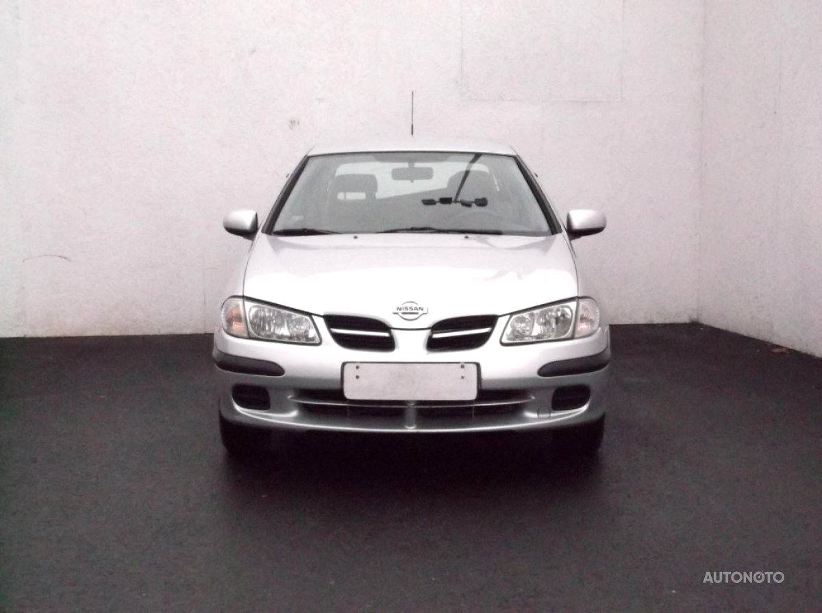 Nissan Almera, 2003 - pohled č. 2