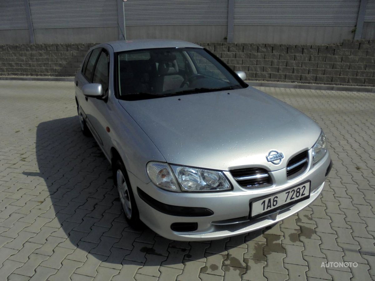Nissan Almera, 2001 - pohled č. 3