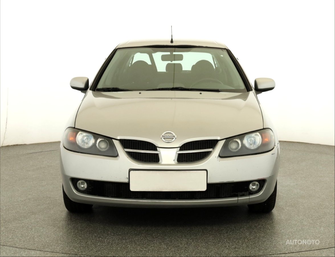 Nissan Almera, 2005 - pohled č. 2