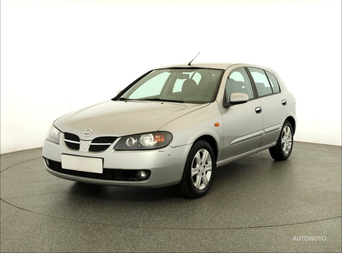 Nissan Almera, 2005 - pohled č. 3