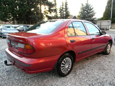 Nissan Almera, 1996 - pohled č. 7