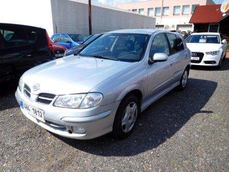 Nissan Almera, 2001 - pohled č. 2