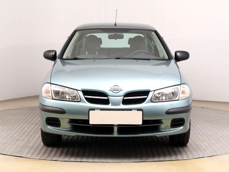 Nissan Almera, 2002 - pohled č. 2