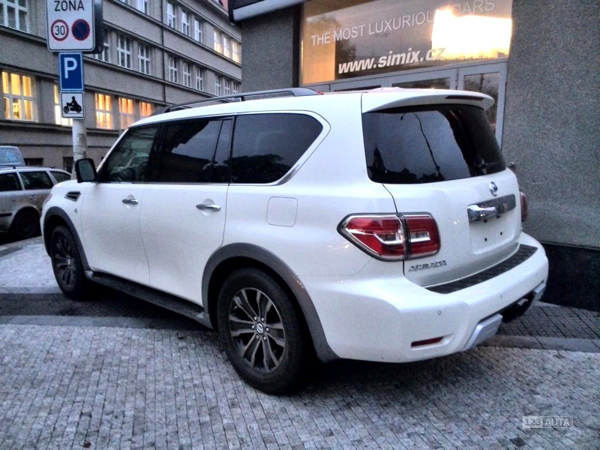 Nissan Armada, 2017 - pohled č. 3