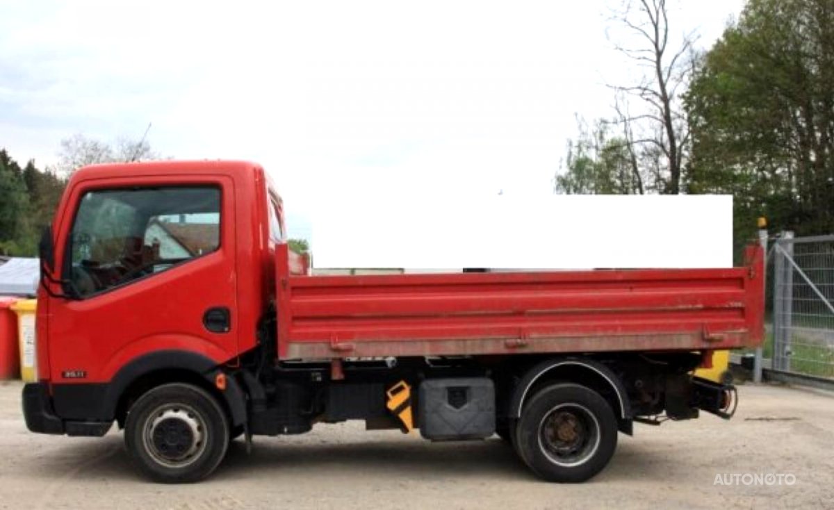 Nissan Cabstar, 2008 - pohled č. 2