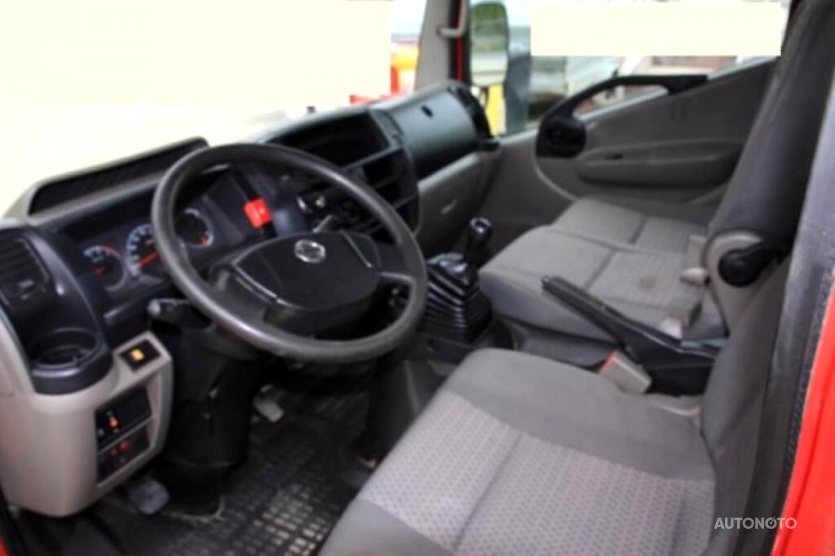 Nissan Cabstar, 2008 - pohled č. 7