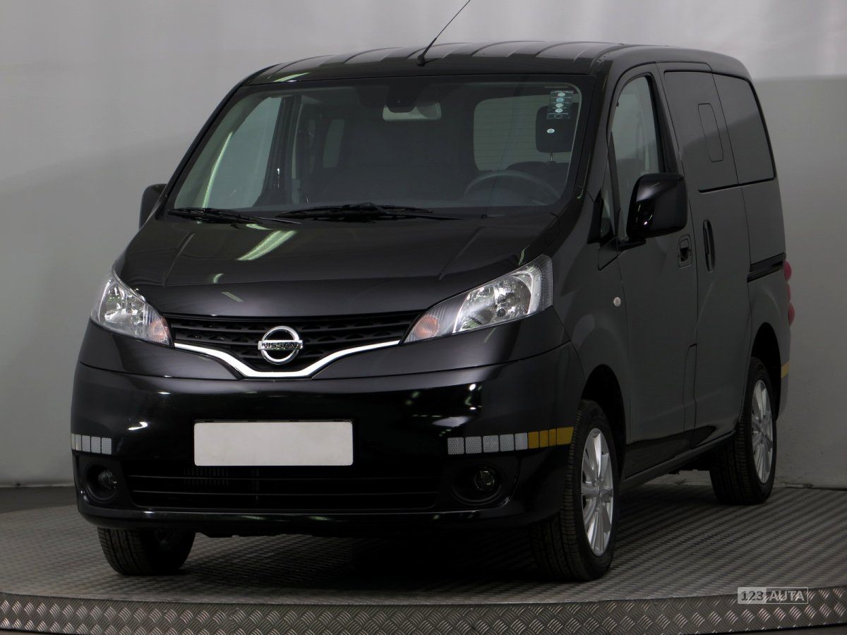 Nissan Evalia, 2017 - pohled č. 3