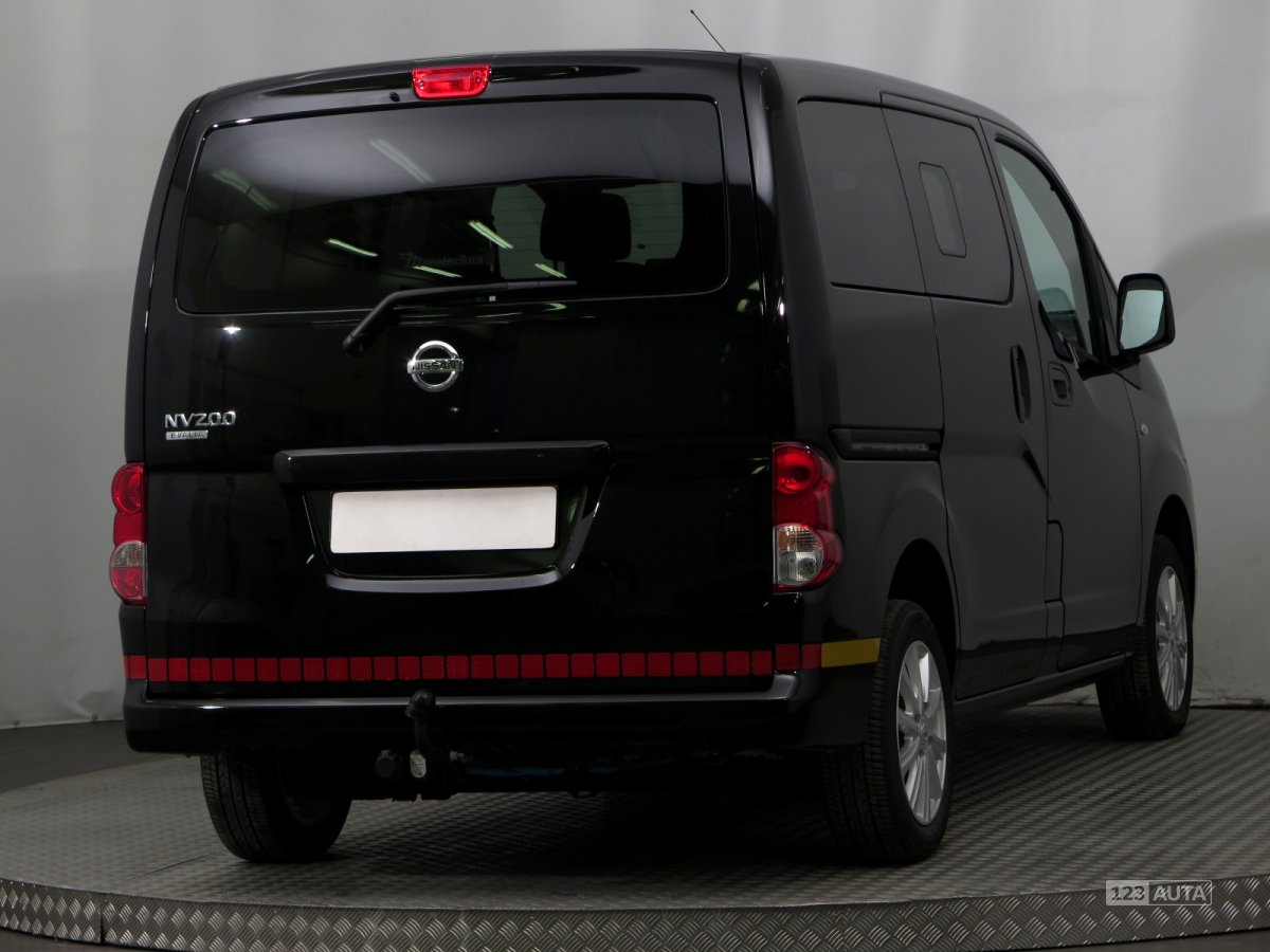 Nissan Evalia, 2017 - pohled č. 7