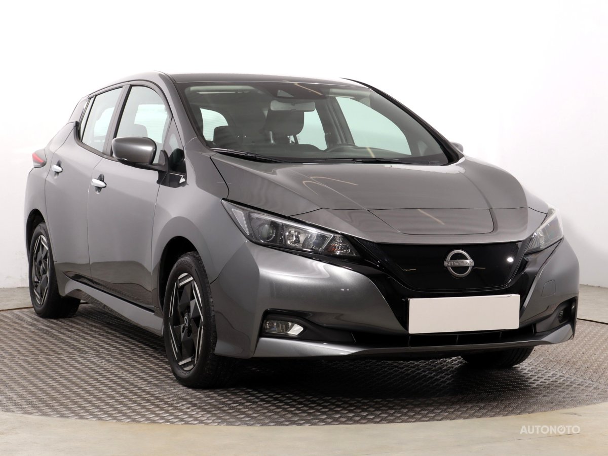 Nissan Leaf, 2022 - celkový pohled
