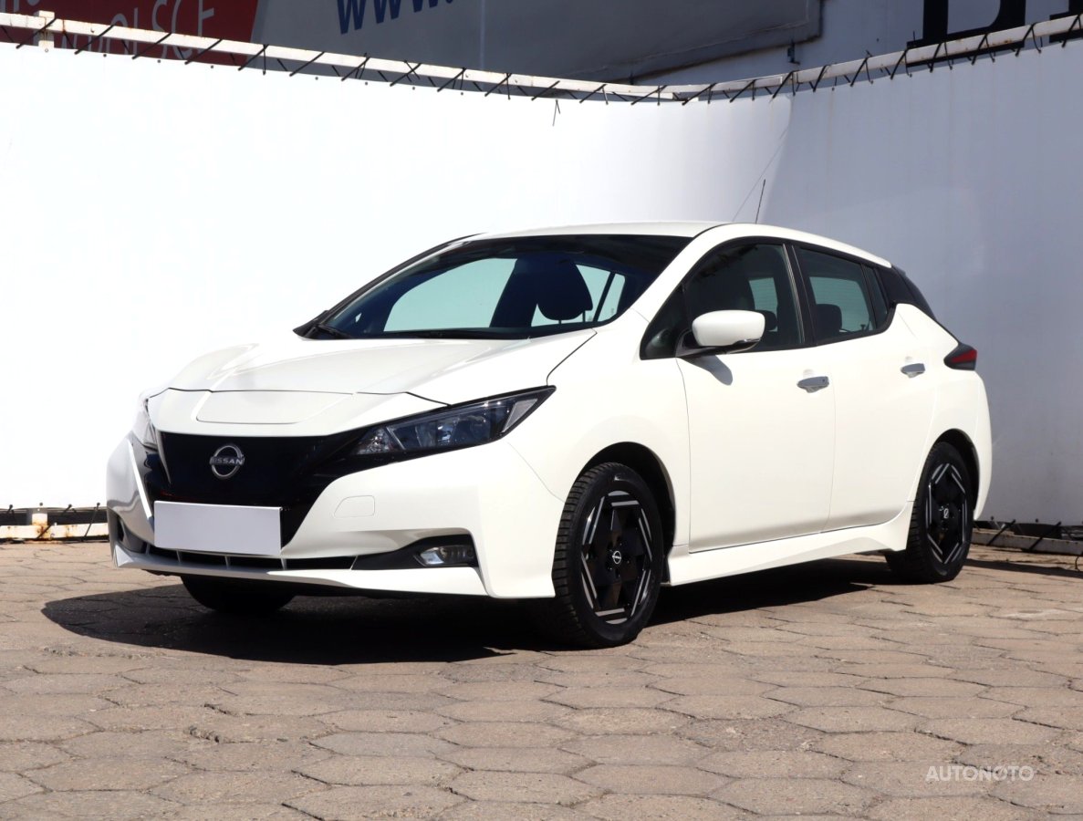 Nissan Leaf, 2022 - pohled č. 3