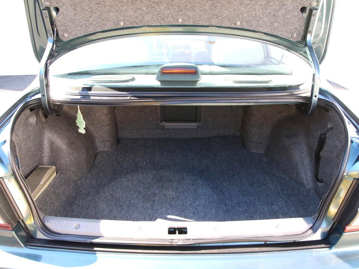 Nissan Maxima, 1998 - pohled č. 10