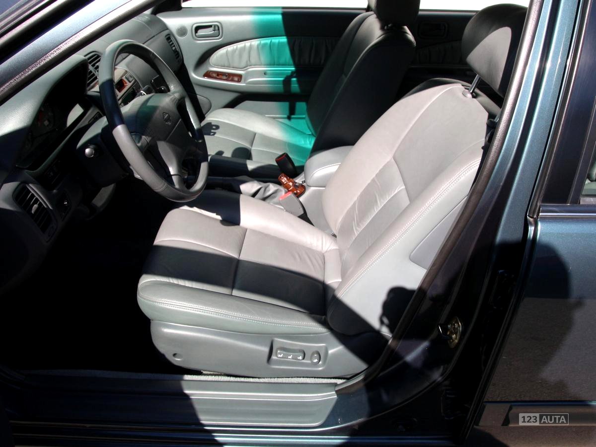 Nissan Maxima, 1998 - pohled č. 14