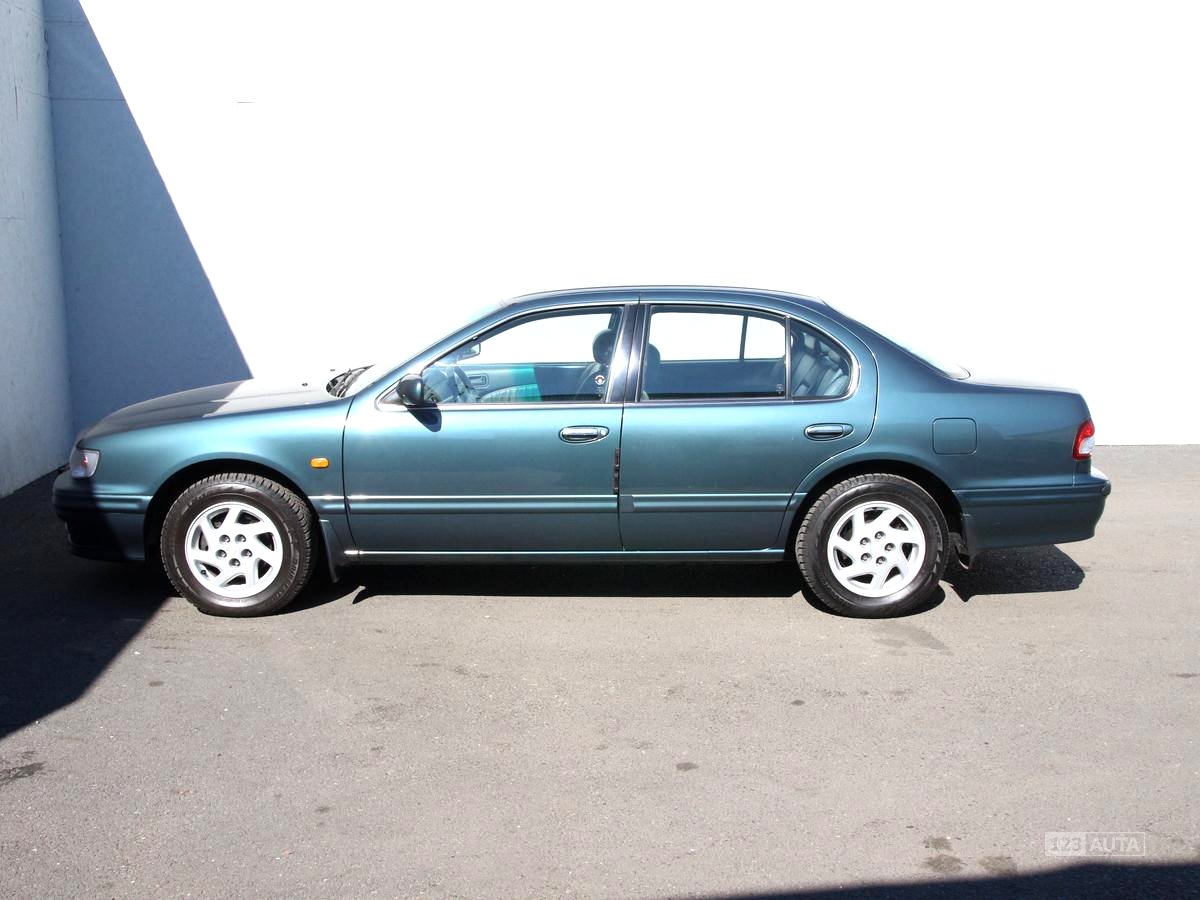 Nissan Maxima, 1998 - pohled č. 8