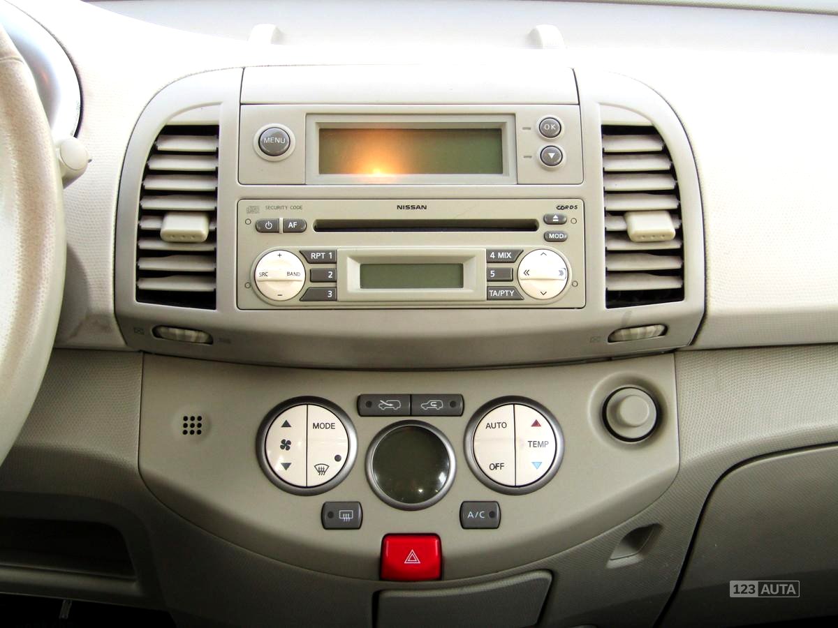 Nissan Micra, 2004 - pohled č. 10