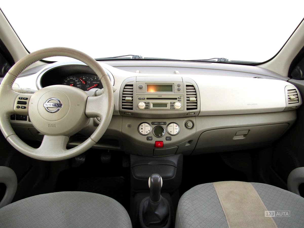 Nissan Micra, 2004 - pohled č. 9