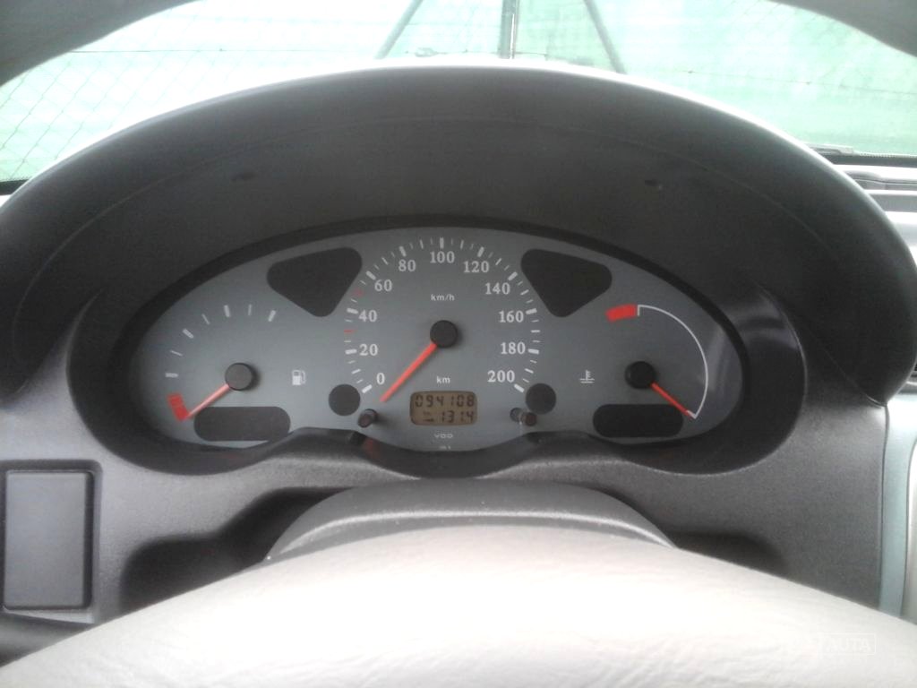 Nissan Micra, 2001 - pohled č. 15