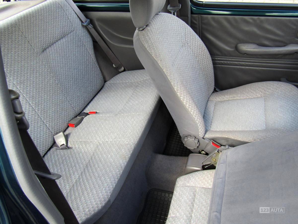 Nissan Micra, 1996 - pohled č. 17