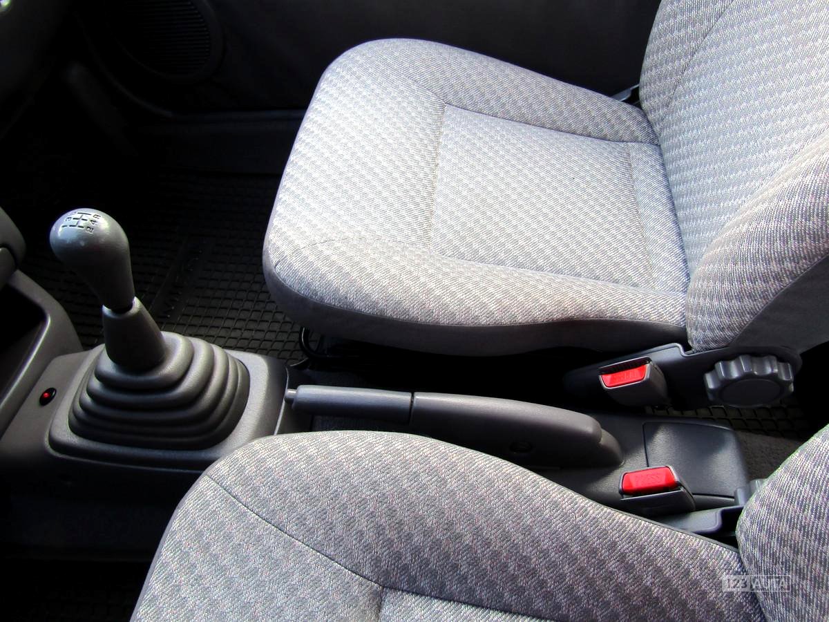 Nissan Micra, 1996 - pohled č. 22