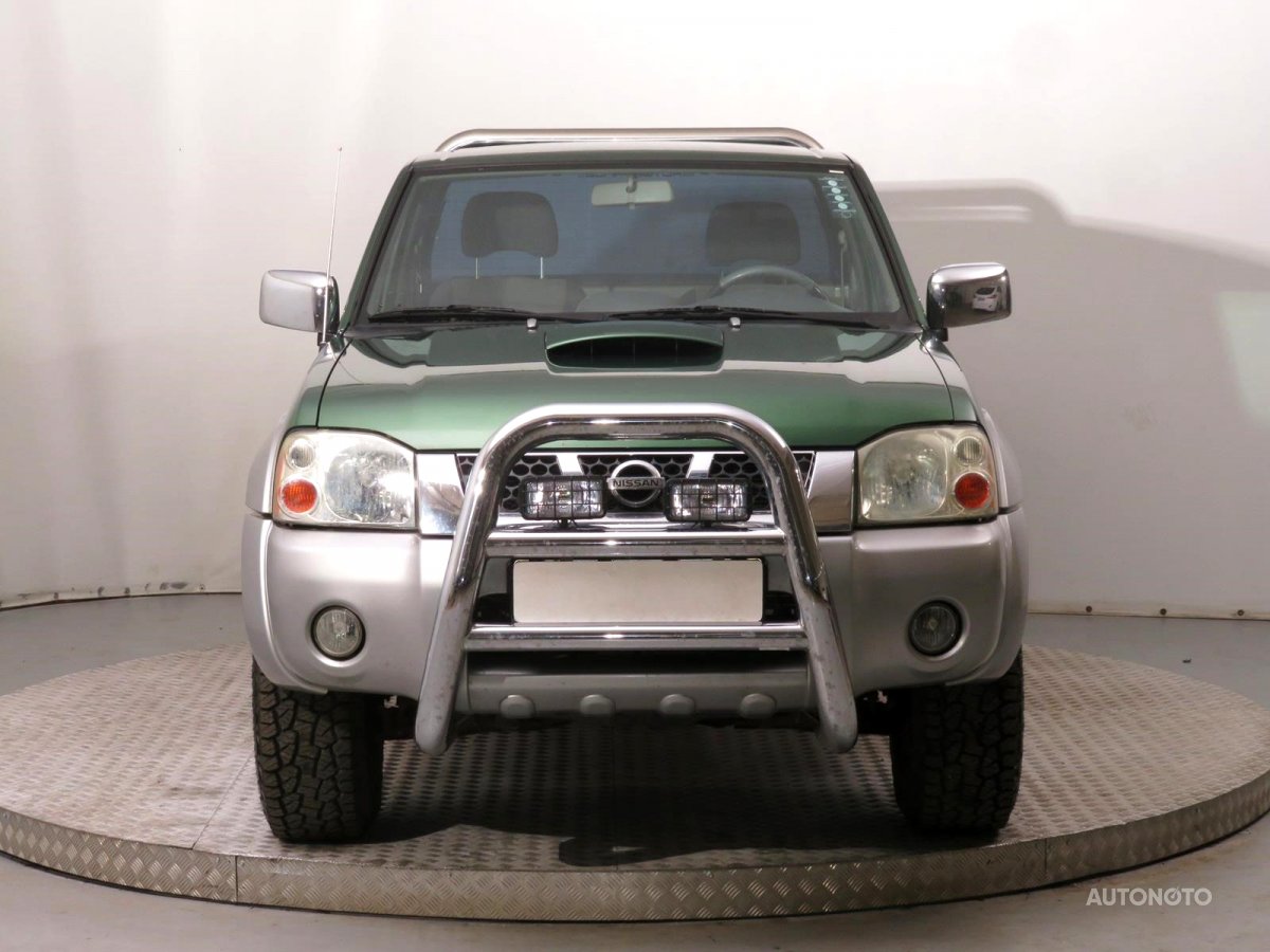 Nissan Navara, 2003 - pohled č. 2