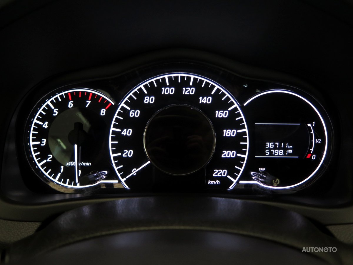 Nissan Note, 2016 - pohled č. 10