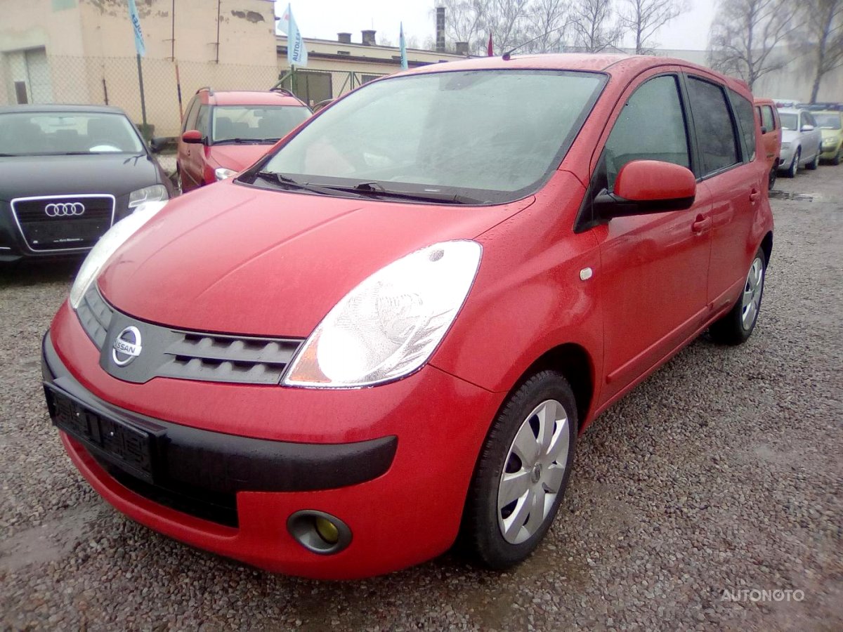 Nissan Note, 2006 - celkový pohled