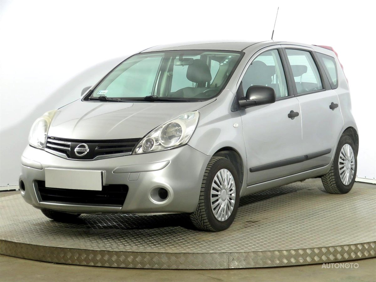 Nissan Note, 2012 - pohled č. 3