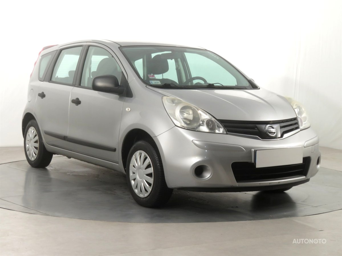 Nissan Note, 2011 - celkový pohled