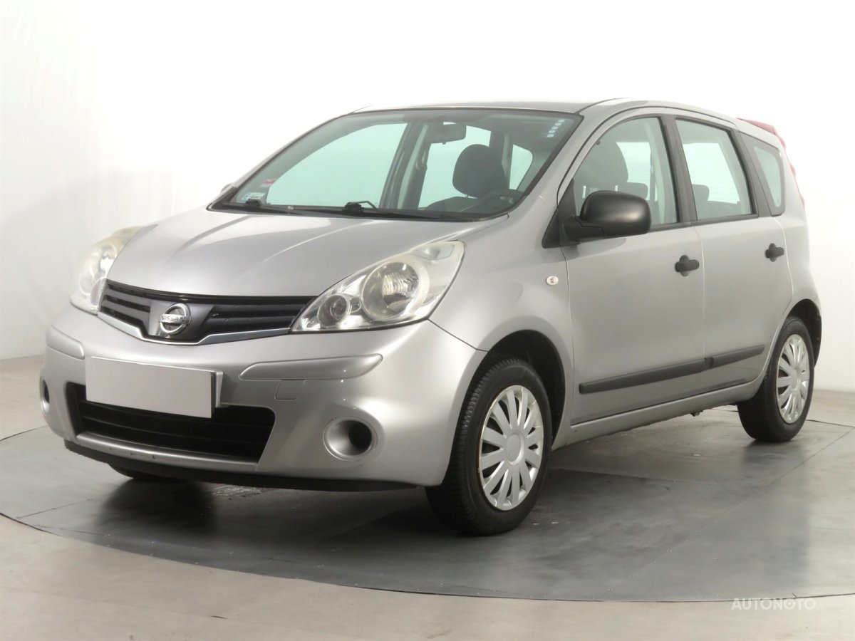 Nissan Note, 2011 - pohled č. 3