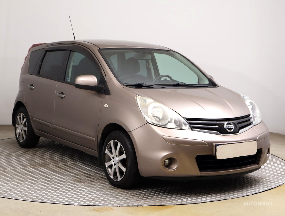 Nissan Note, 2012 - celkový pohled