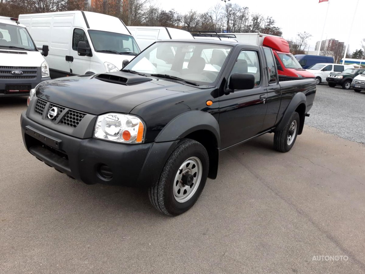 Nissan Navara, 2011 - celkový pohled
