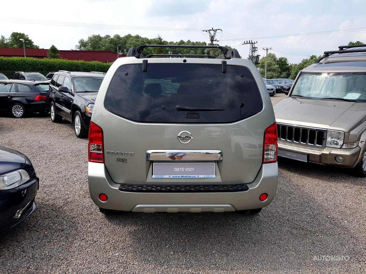 Nissan Pathfinder, 2011 - pohled č. 4