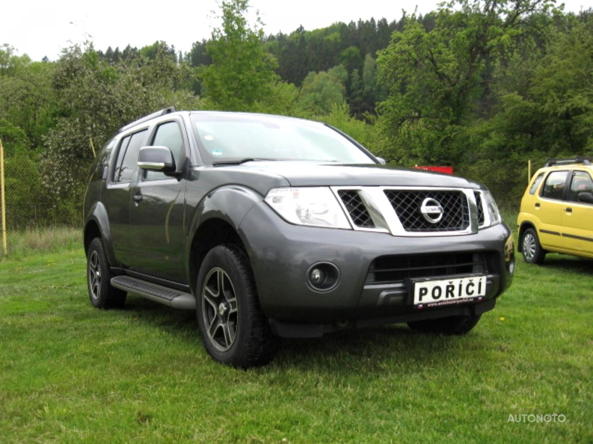 Nissan Pathfinder, 2012 - pohled č. 2