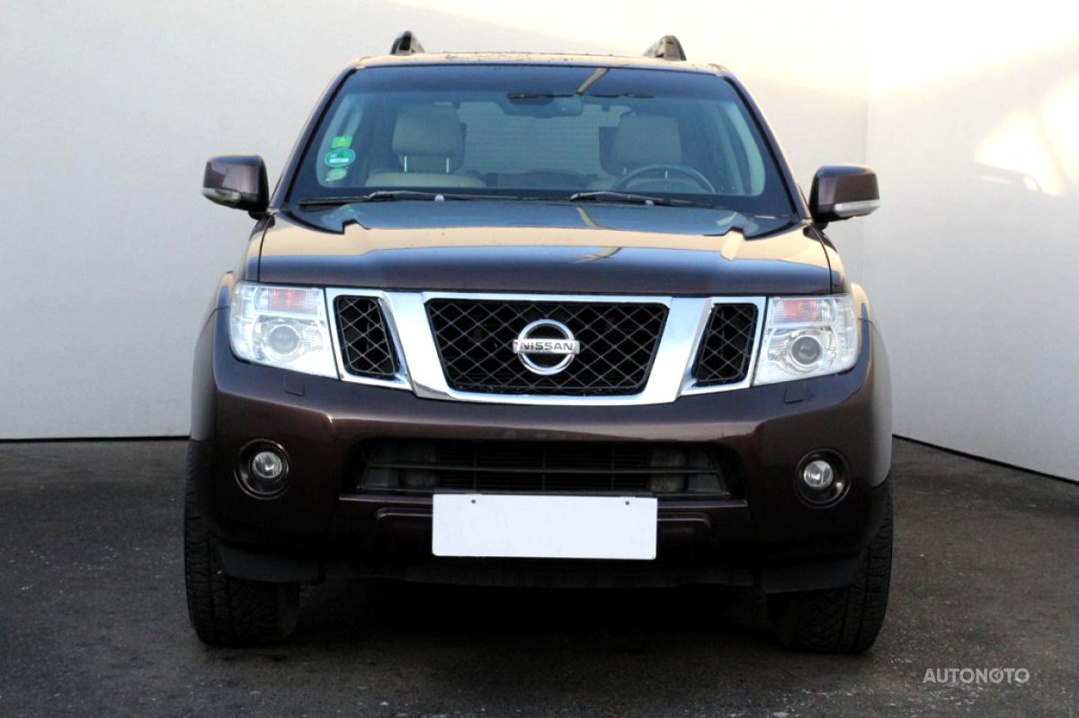 Nissan Pathfinder, 2005 - pohled č. 2