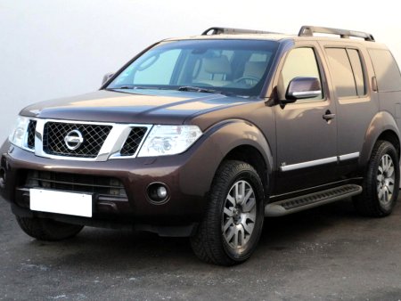 Nissan Pathfinder, 2005 - pohled č. 3