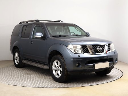 Nissan Pathfinder 2.5 dCi,2009, 4X4, 7míst,Kůže,Navigace