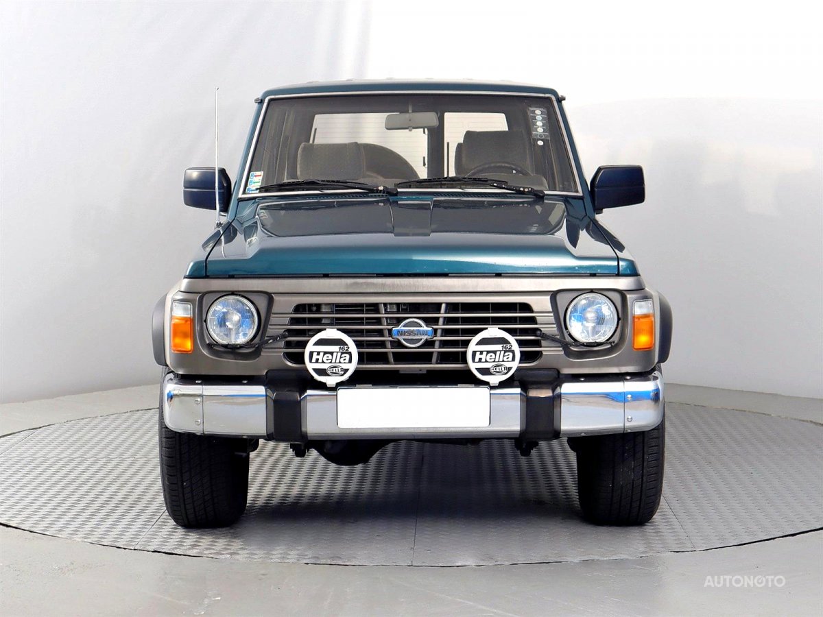 Nissan Patrol, 1997 - pohled č. 2